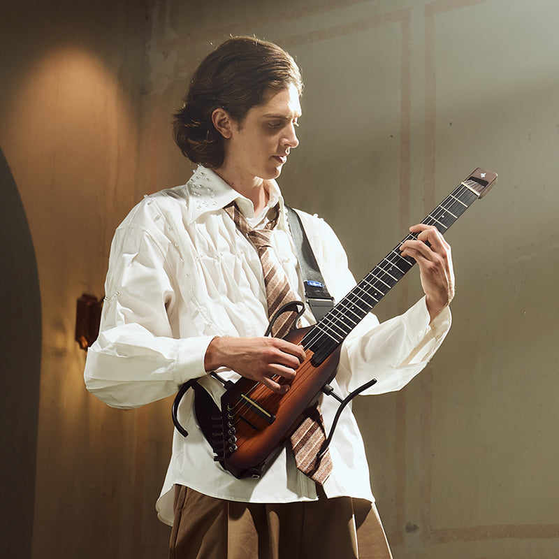 Donner HUSH™ C Chitarra classica con corde di nylon da viaggio-Marrone##