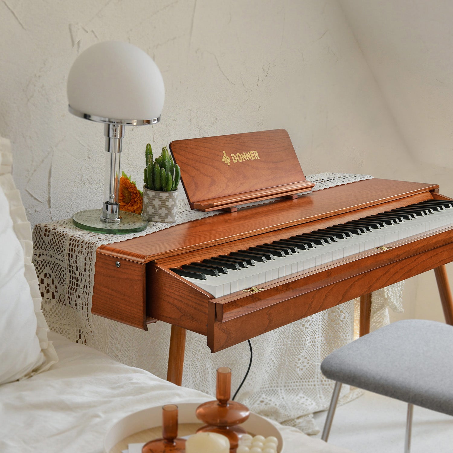 Donner DDP-80 Pro Pianoforte digitale con design retrò
